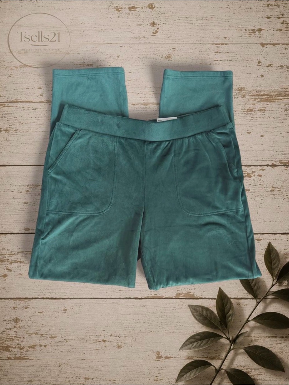 NWT Croft & Barrow "The Lush Velour Pant" Emerald Green Straight Mid Rise Pants